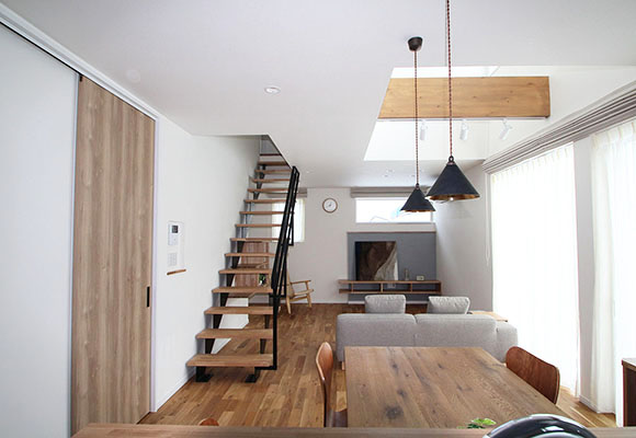 木のぬくもり溢れる北欧ナチュラルな家　住宅　新築　工務店　ハウスメーカー